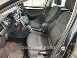 Škoda Octavia (2016) 2.0 TDi, ČR, AT, bixen - náhled 2