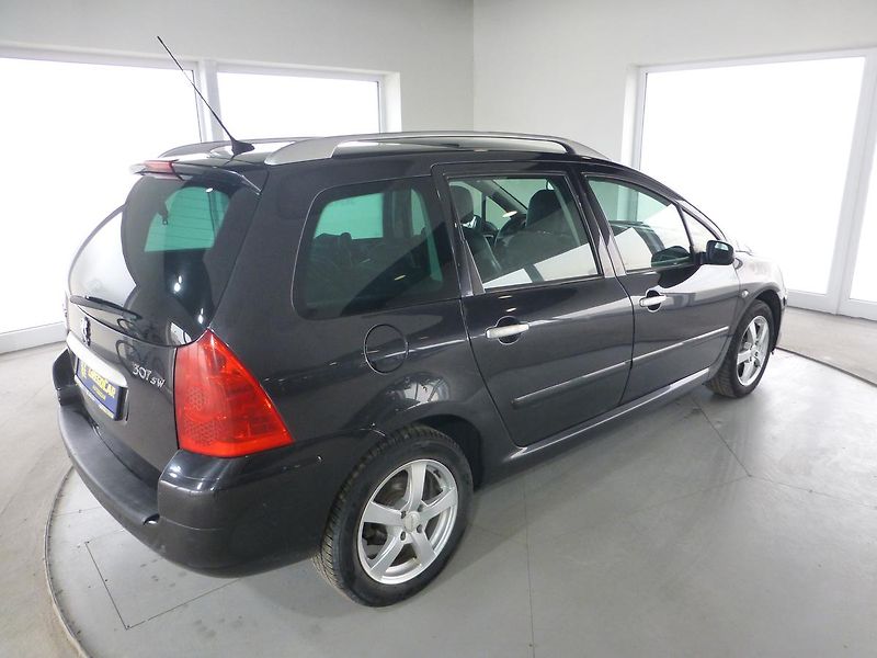 Peugeot 307 (2006) 2.,0i*PANORAMA*AUTOMAT* - fotka 5 z 26