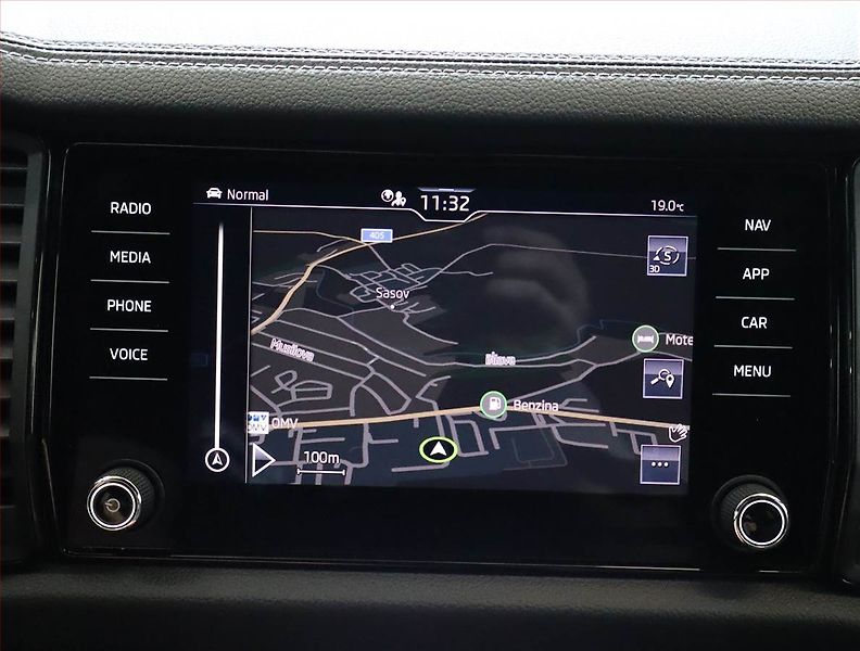 Škoda Kodiaq (2023) 2.0 TDI - fotka 13 z 28