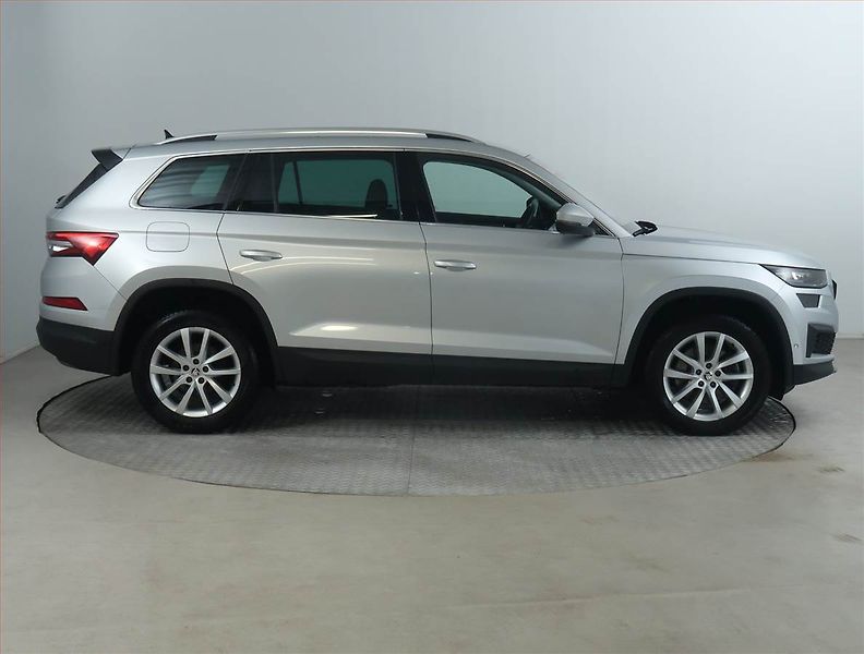 Škoda Kodiaq (2022) 2.0 TDI - fotka 6 z 18