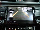 Škoda Superb (2015) 1.6 TDi, DSG, bixen, navi - náhled 21