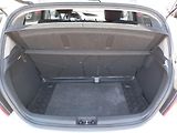 Hyundai i20 (2014) 1,25i 63 kW Family Go - náhled 11
