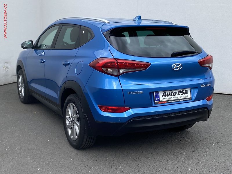 Hyundai Tucson (2016) 1.7 CRDi 2WD, ČR, Trikolor - fotka 6 z 16