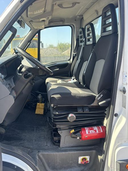 Iveco Daily 70C17/P EEV odtahovka - fotka 14 z 19