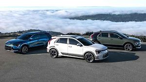 Kia zlevňuje řadu aut, nejvíce ale ty s hybridem.