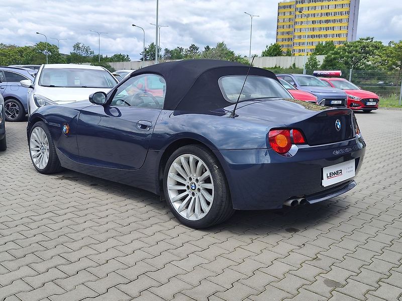 BMW Z4 2.2i/125kW Cabrio - fotka 12 z 32