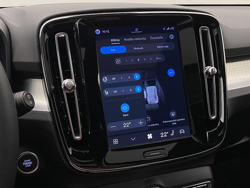Volvo XC40 (2026) B3 AUT DARK ULTRA  - fotka 58 z 64