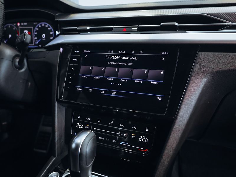 Volkswagen Arteon Shooting Brake R-Line 4Motion 2.0 TDI - fotka 26 z 33