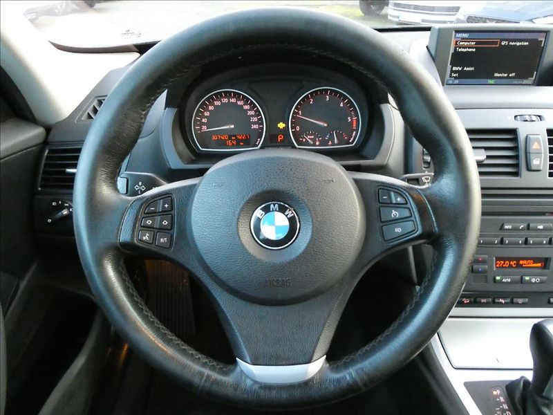 BMW X3 2,0 d xDrive 130kW,automat,TZ - fotka 25 z 38