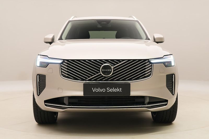 Volvo XC90 T8 AWD RECHARGE BRIGHT PLUS 7m - fotka 16 z 67