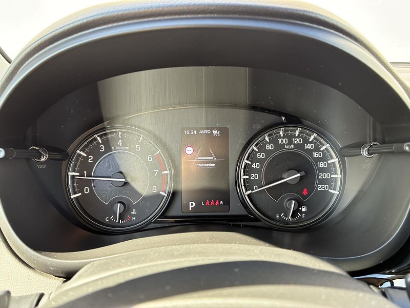 Suzuki S-Cross 1.4 BoosterJet 6AT 4x4 Eleganc - fotka 15 z 19