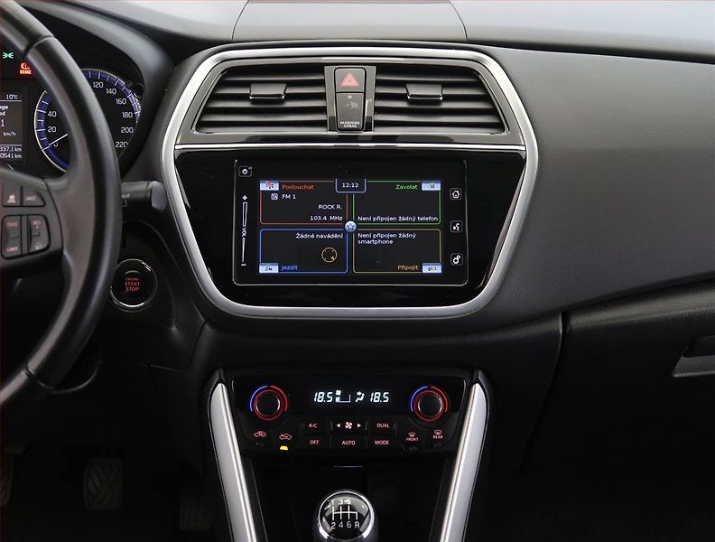 Suzuki SX4 S-Cross (2018) 1.4 BoosterJet, ČR,1.maj - fotka 12 z 21