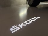 Škoda Octavia 2,0 TDi  DSG Tour Virtual LED - náhled 44