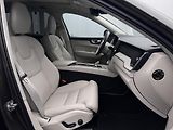 Volvo XC60 B5 AWD INSCRIPTION AUT  - náhled 29