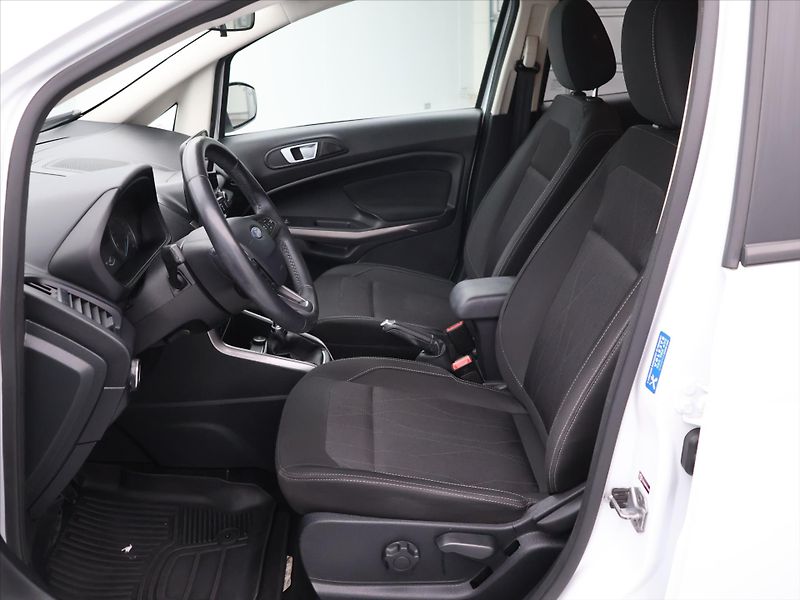 Ford EcoSport 1,0 EB 73kW Klima Navi - fotka 9 z 25