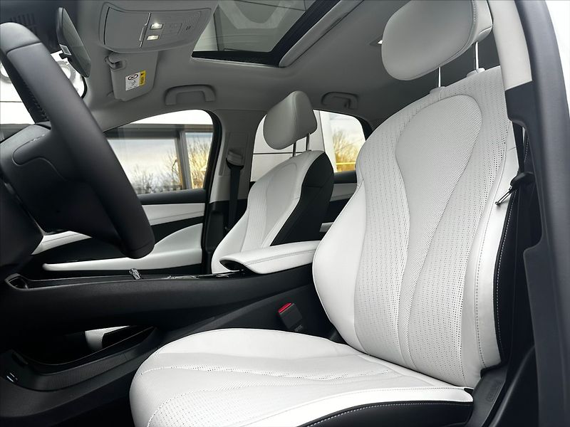 BYD Seal 5 DM-i (2025) 1,5   COMFORT - fotka 18 z 21