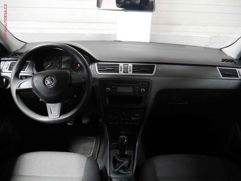 Škoda Rapid (2015) 1.2 TSi, AC, STK2/28 - fotka 8 z 15
