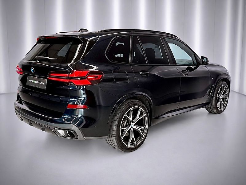 BMW X5 30d xDrive M-SPORT, VZDUCH, PA - fotka 6 z 38