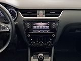 Škoda Octavia (2019) 1.5 TSI, Tempomat - náhled 11