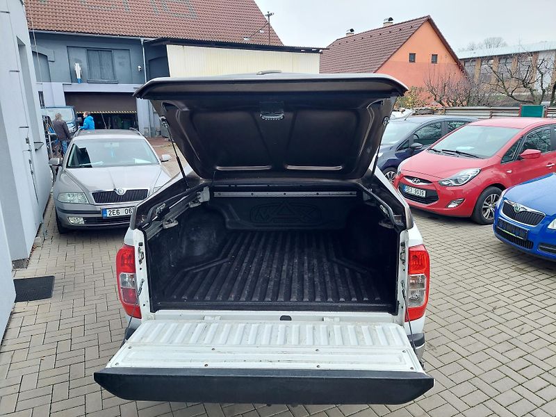 Nissan Navara (2020) Acenta Double Cab 4x4 140Kw  - fotka 9 z 37