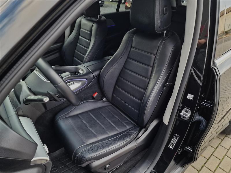 Mercedes-Benz GLE 350e 4Matic,původ ČR,1.Maj. - fotka 39 z 50