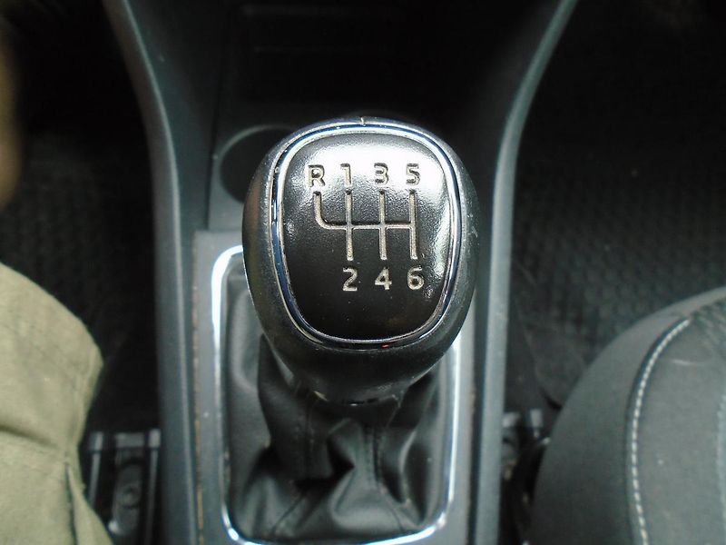 Škoda Rapid 1.2  77 kw servisní historie  - fotka 28 z 50