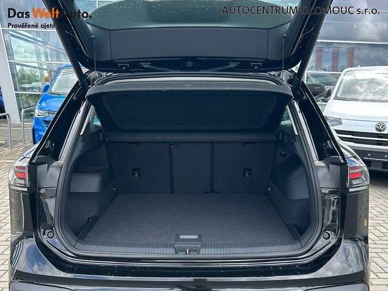Volkswagen Tiguan (2025) 1.5 eTSI 7DSG Life REZERVACE - fotka 10 z 35