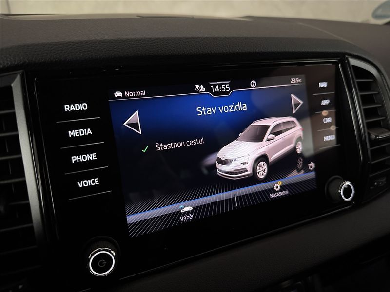 Škoda Karoq 1,5 TSi  DSG Sportline Kessy L - fotka 35 z 49