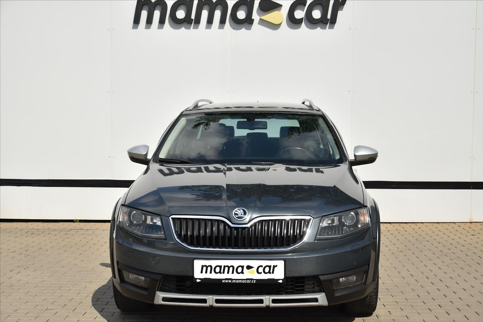 Škoda Octavia SCOUT 2.0TDI 4X4 NAVI TAŽNÉ