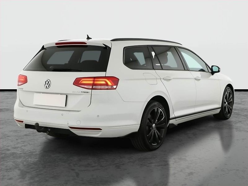 Volkswagen Passat (2015) 2.0 TDI, Navi, Tempomat - fotka 5 z 21