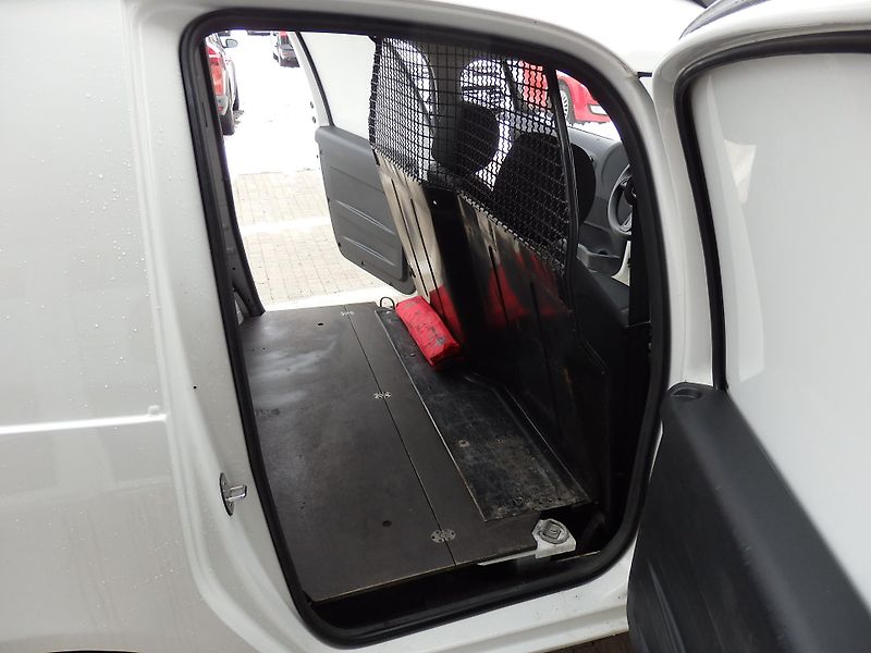 Škoda Praktik 1.4 16V 4x AIRBAG, ESP - fotka 9 z 13