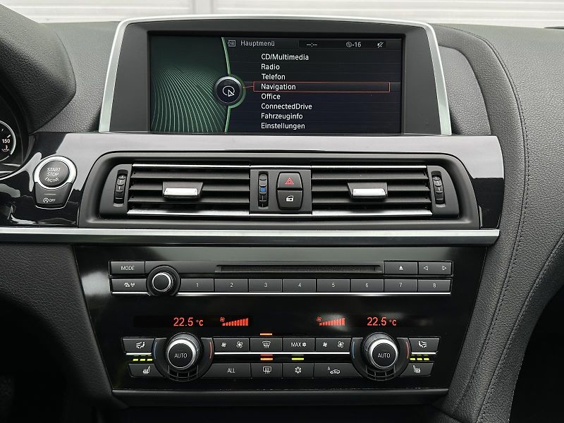 BMW Řada 6 640d Coupé 8AT 230kW Head-Up K - fotka 22 z 42