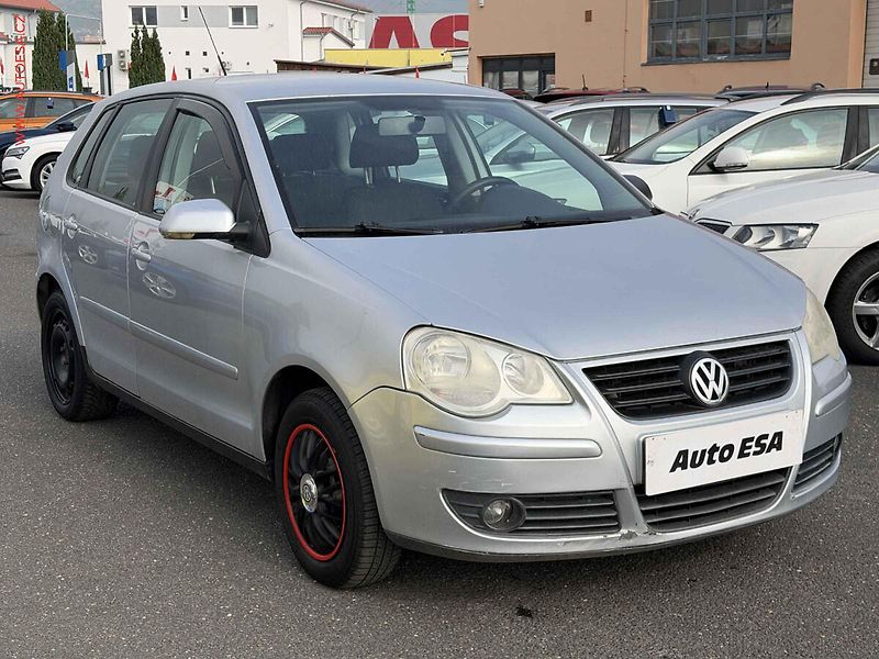 Volkswagen Polo (2005) 1.4i, 2.maj, STK6/28 - fotografie inzerátu