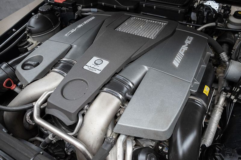 Mercedes-Benz Třídy G 63 AMG DESIGNO*TAŽNÉ*DPH* - fotka 35 z 43