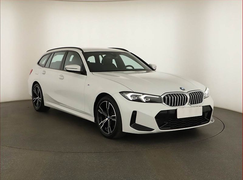 BMW Řada 3 (2023) 320 d - fotografie inzerátu