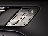 Porsche Cayenne (2026) Electric HuD 360 Display spol. - náhled 20