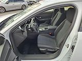 Peugeot 308 (2026) SW STYLE Hybrid 145 e-DCS6 - náhled 12
