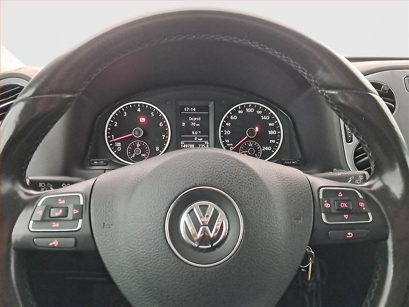 Volkswagen Tiguan (2014) 1.4 TSI, Serv.kniha - fotka 16 z 16