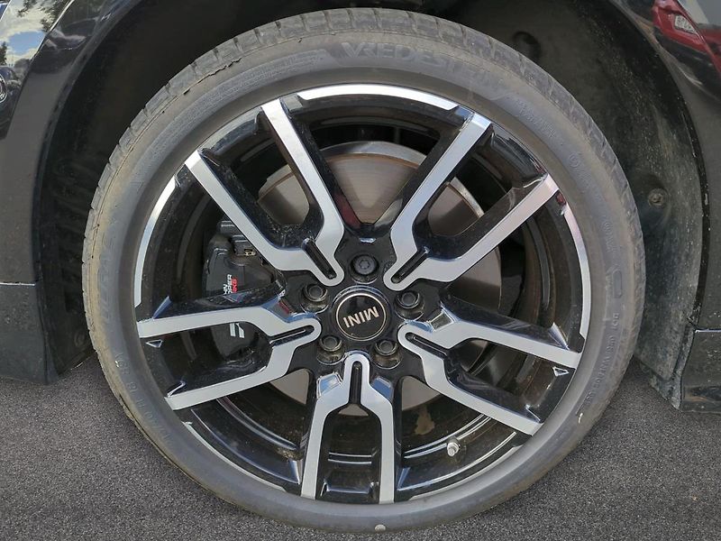 Mini Cooper S 5-doors - fotka 17 z 18