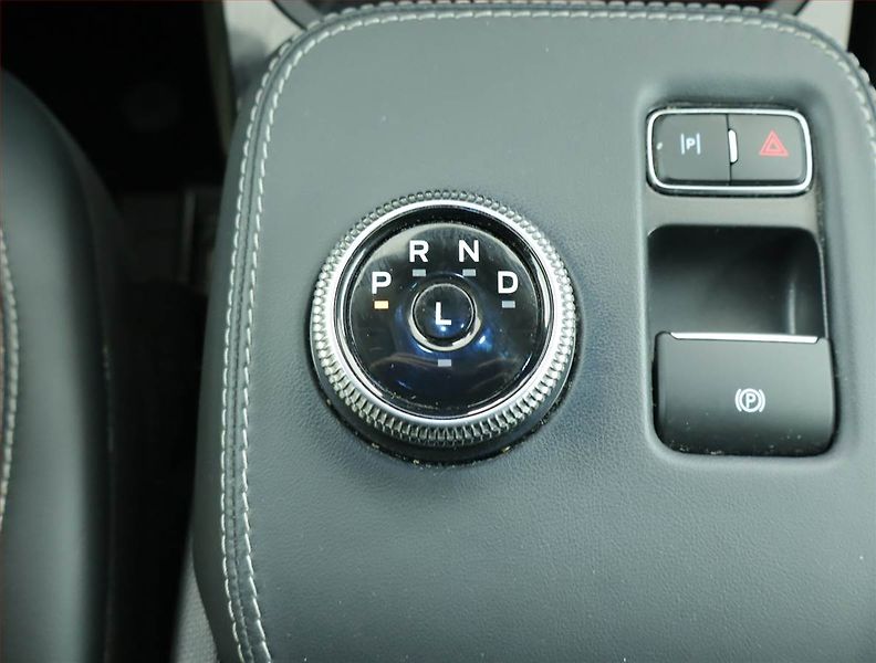 Ford Mustang Mach-E (2021) Standard Range RWD, SoH 96% - fotka 13 z 20
