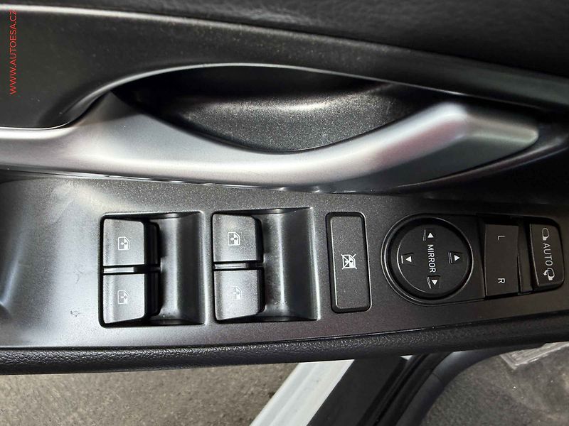 Hyundai i30 (2020) 1.4  CVVT, 1.maj,ČR, Trikolor - fotka 11 z 16
