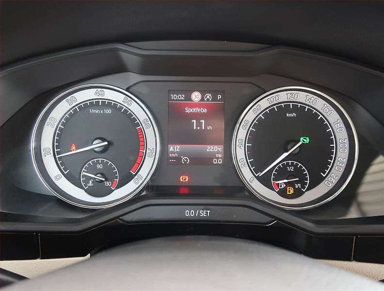 Škoda Superb (2017) Laurin&Klement 2.0 TSI, 4X4 - fotka 11 z 27