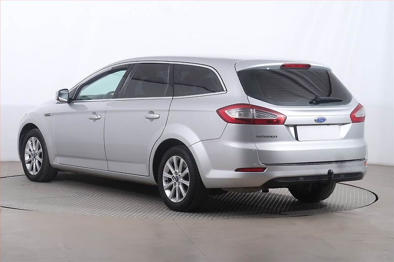 Ford Mondeo (2011) 1.6 EcoBoost, Serv.kniha, Navi - fotka 4 z 17