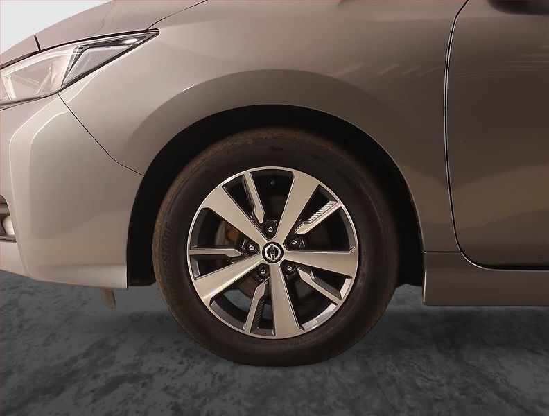 Nissan Leaf (2021) 40 kWh, SoH 90%, Automat - fotka 15 z 24