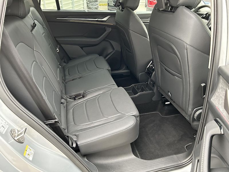 Škoda Kodiaq 2.0 TDI 4x4 Selection - fotka 8 z 25