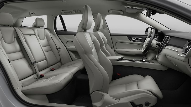 Volvo V60 (2026) B4 AUT DARK PLUS - fotka 4 z 9