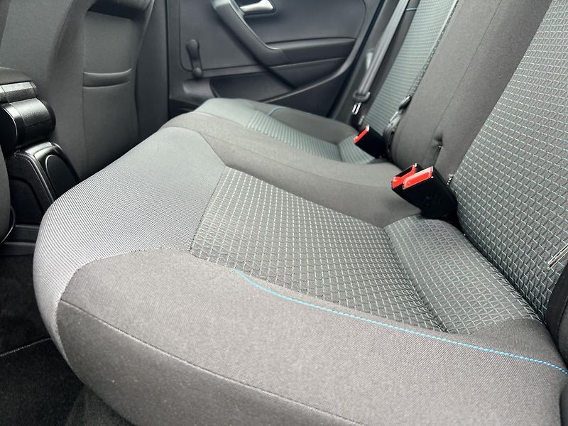 Volkswagen Polo 1.0TSi 70kw  - fotka 21 z 38