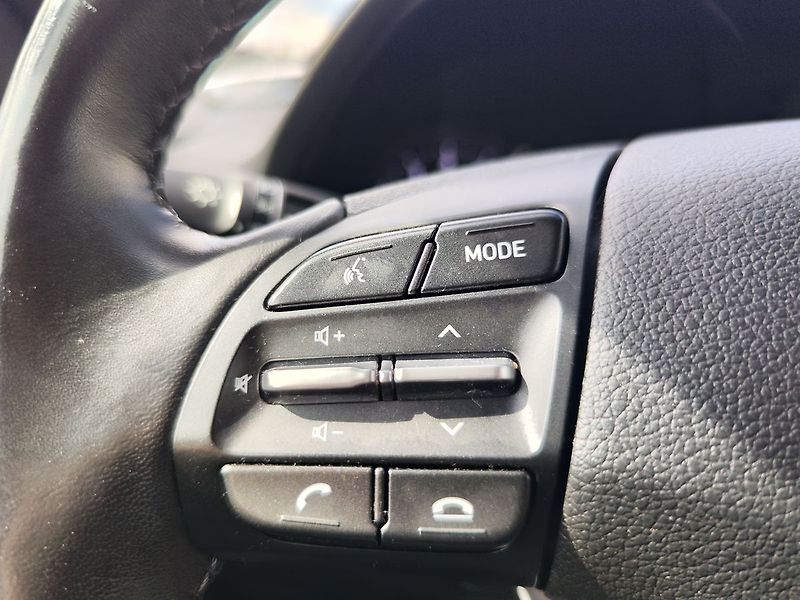 Hyundai i30 1.6 T-GDI/117kW Smart MHEV - fotka 23 z 31