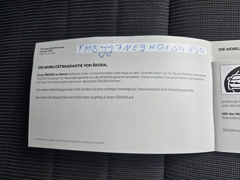 Škoda Octavia (2017) 2.0 TDI DSG, Navi - fotka 19 z 29