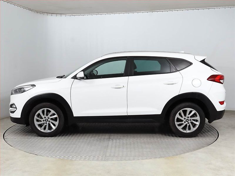 Hyundai Tucson (2016) 1.7 CRDi, Serv.kniha, Navi - fotka 3 z 16